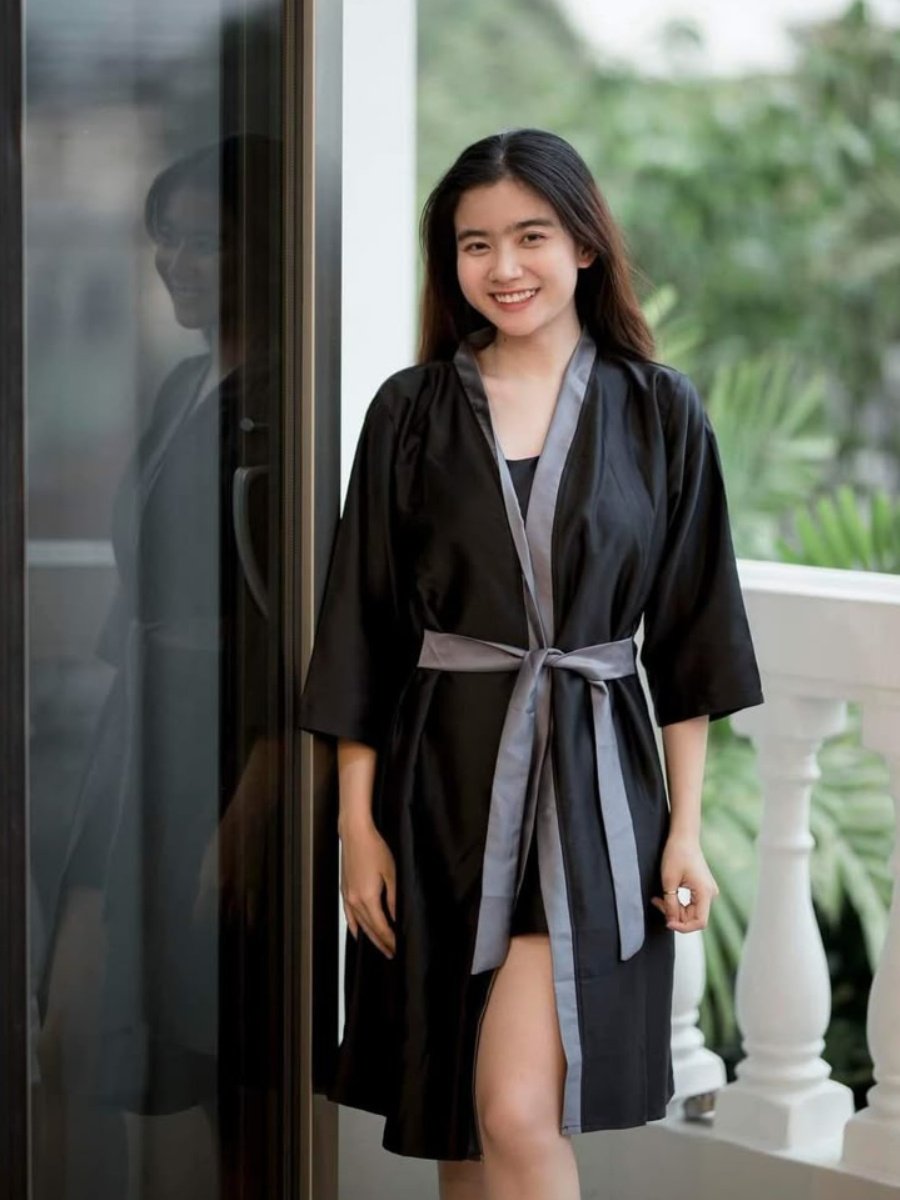 Beautiful Girl Livestream on Hot51 app