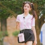 Beautiful Girl Livestream on Hot51 app