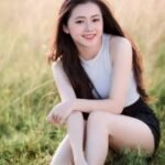 Beautiful Girl Livestream on Hot51 app